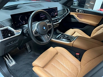 BMW X5, 2023г, полный привод, автомат