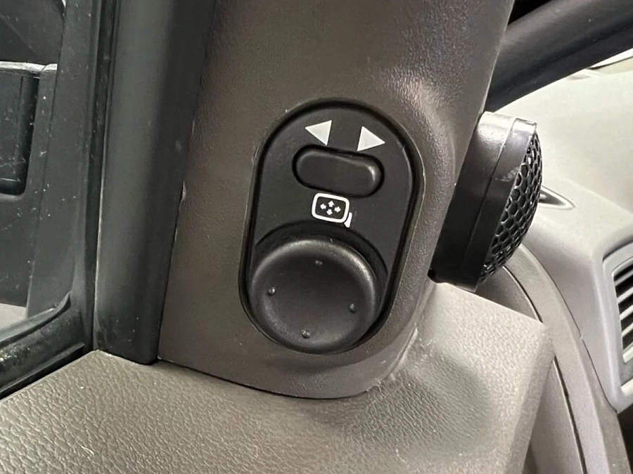 Chevrolet Cobalt, 2020г., передний привод, механика