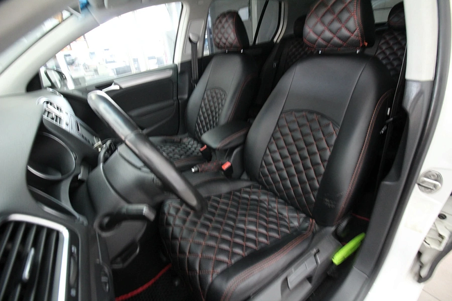 Volkswagen Golf, 2010г., передний привод, механика