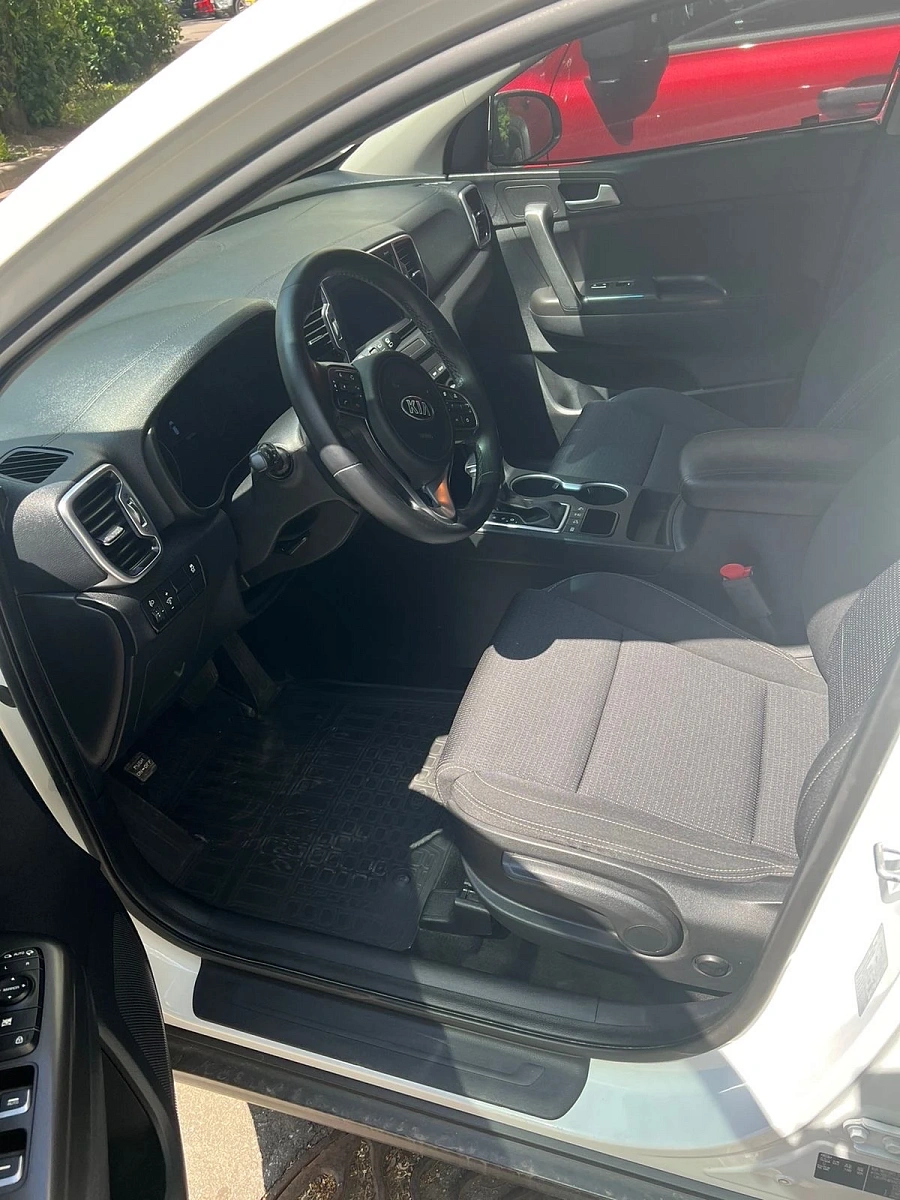 Kia Sportage, 2018г., полный привод, автомат