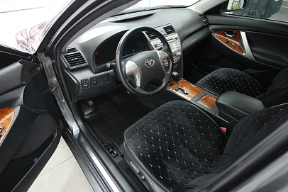 Toyota Camry, 2011г, передний привод, автомат