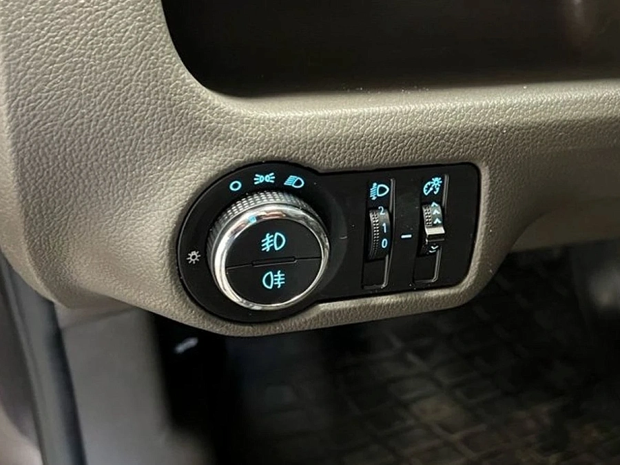 Chevrolet Cobalt, 2020г., передний привод, механика