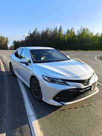 Toyota Camry, 2021г, передний привод, автомат