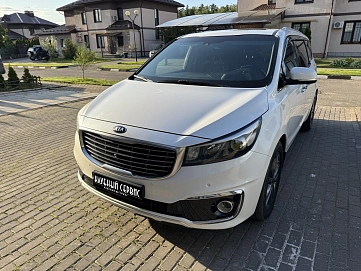 Kia Carnival, 2017г, передний привод, автомат