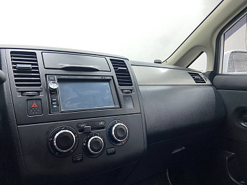 Nissan Tiida, 2013г, передний привод, механика