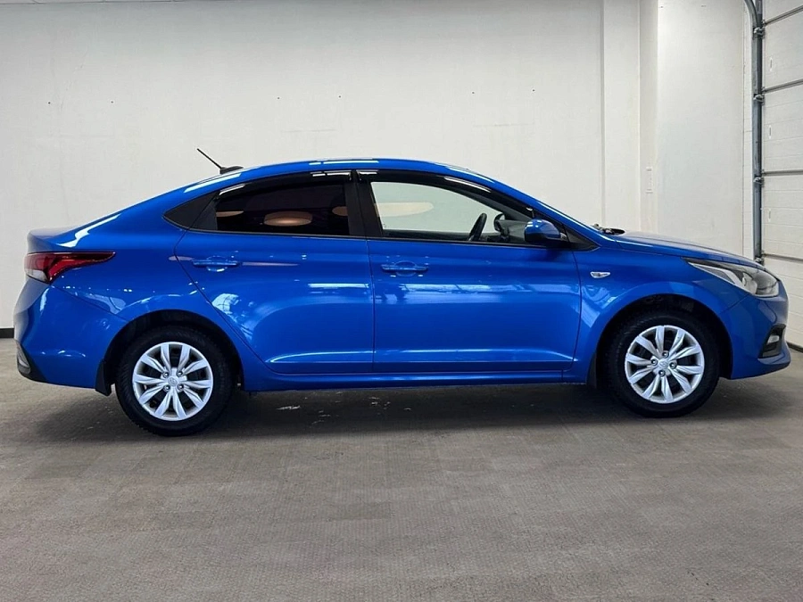 Hyundai Solaris, 2017г., передний привод, автомат