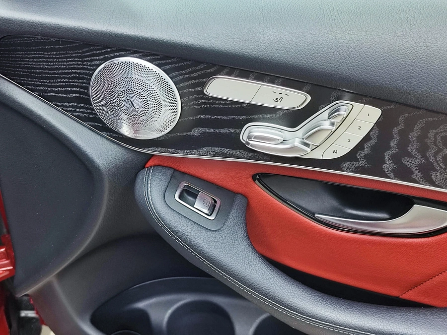 Mercedes-Benz GLC Coupe, 2020г., полный привод, автомат