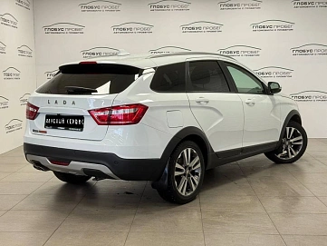 Lada (ВАЗ) Vesta, 2020г, передний привод, механика