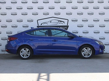 Hyundai Elantra, 2019г, передний привод, автомат