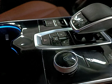 Omoda C5, 2023г, полный привод, робот