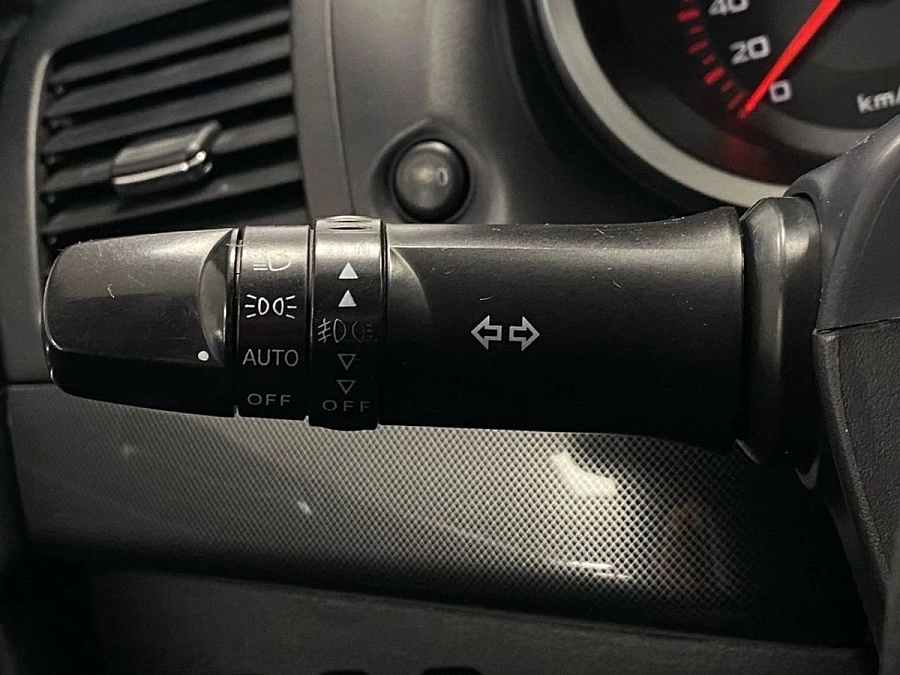 Mitsubishi Lancer, 2008г., передний привод, механика