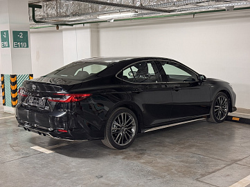 Toyota Camry, 2024г, передний привод, вариатор