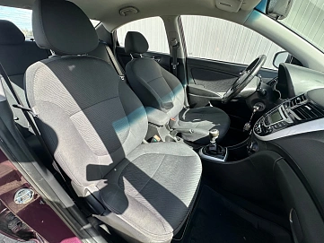 Hyundai Solaris, 2011г., передний привод, механика