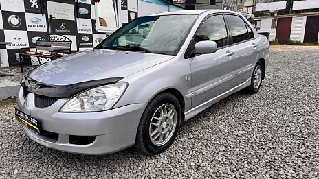 Mitsubishi Lancer, 2005г, передний привод, механика