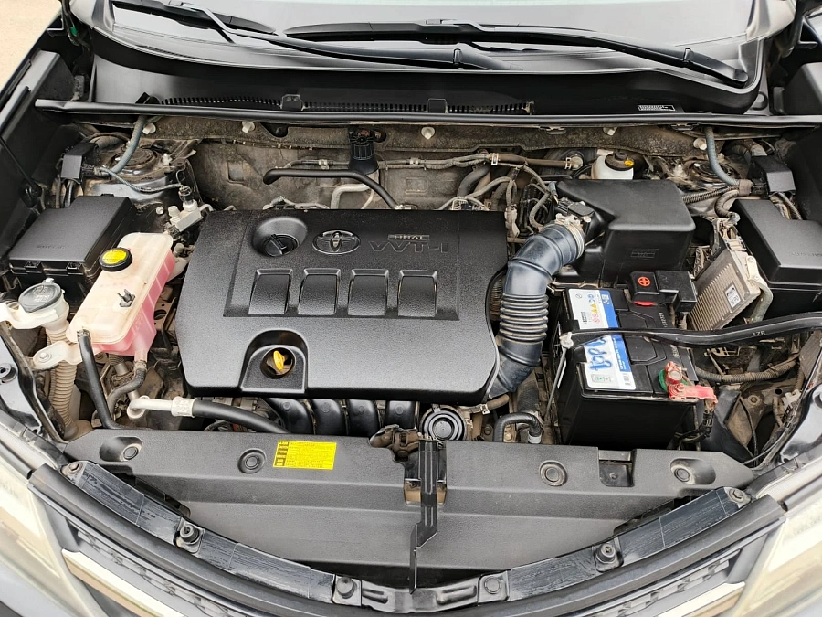 Toyota RAV4, 2014г., полный привод, вариатор
