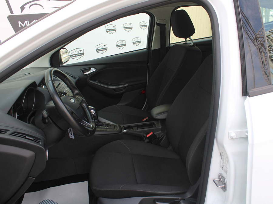 Ford Focus, 2017г., передний привод, робот