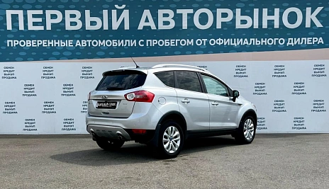 Ford Kuga, 2011г, передний привод, автомат