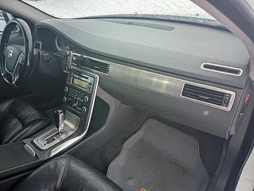 Volvo S80, 2010г, передний привод, механика