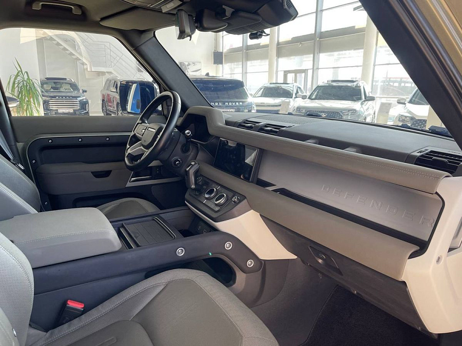 Land Rover Defender, 2021г., полный привод, автомат