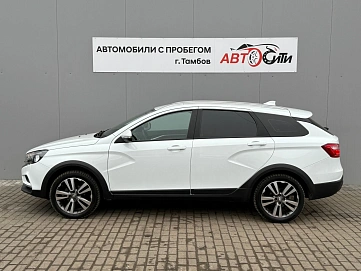 Lada (ВАЗ) , 2021г., передний привод, механика