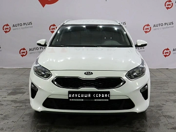 Kia Ceed, 2021г, передний привод, автомат