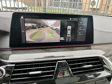 BMW 5 серии, 2019г, полный привод, автомат
