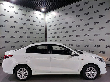 Kia , 2017г., передний привод, автомат