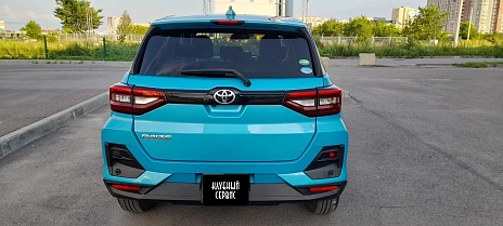 Toyota Raize, 2020г, передний привод, вариатор