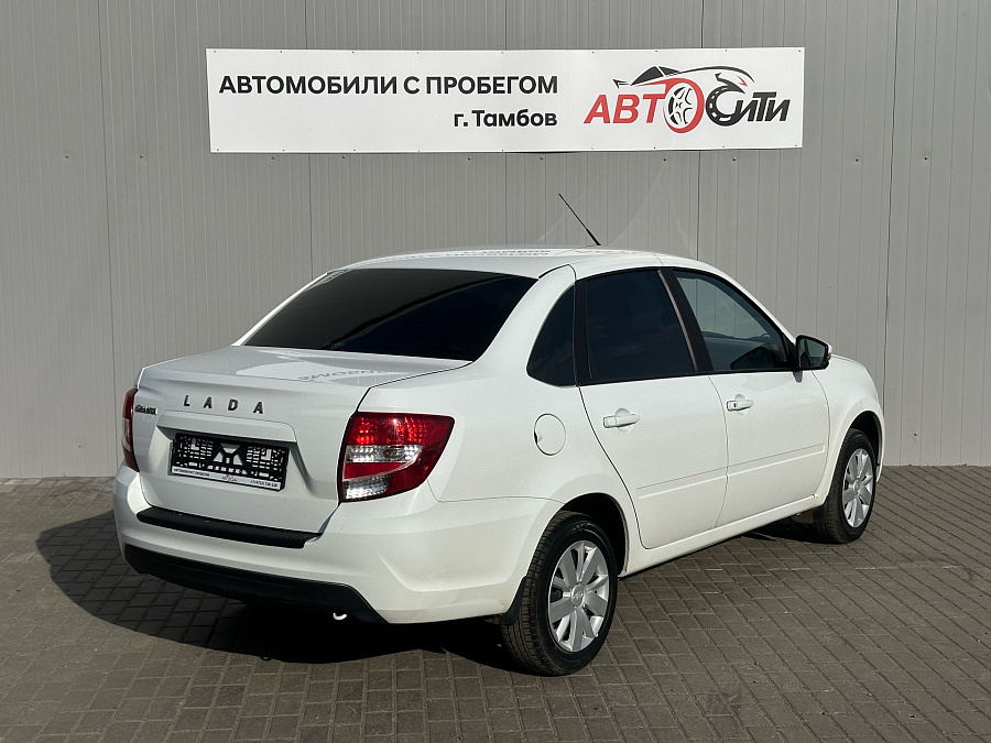 Lada (ВАЗ) Granta, 2023г., передний привод, механика