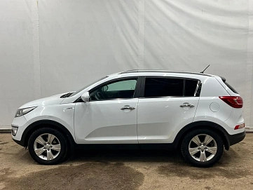 Kia Sportage, 2013г, передний привод, механика
