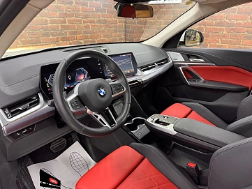BMW X2, 2024г, полный привод, робот