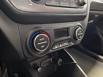 Kia Rio, 2013г, передний привод, механика