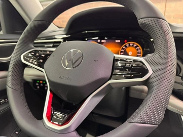 Volkswagen , 2025г., полный привод, робот