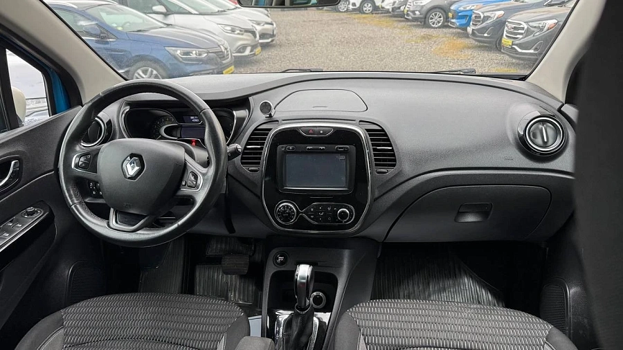 Renault Kaptur, 2016г., полный привод, автомат