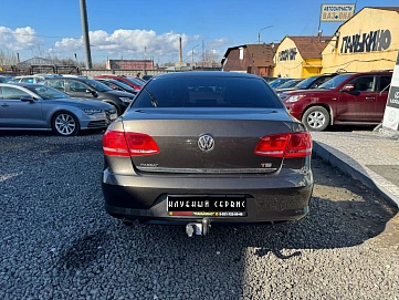 Volkswagen Passat, 2012г, передний привод, механика