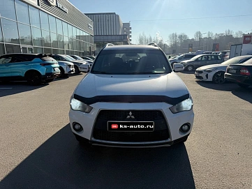 Mitsubishi Outlander, 2010г., полный привод, вариатор