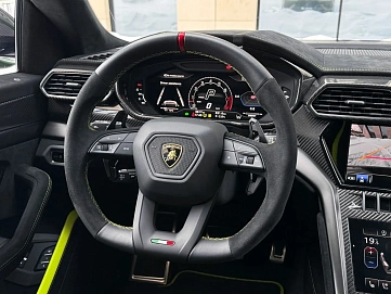Lamborghini Urus, 2023г, полный привод, автомат