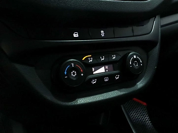 Lada (ВАЗ) Vesta, 2021г, передний привод, механика