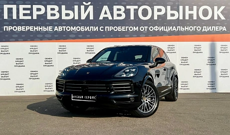 Porsche Cayenne, 2018г, передний привод, автомат