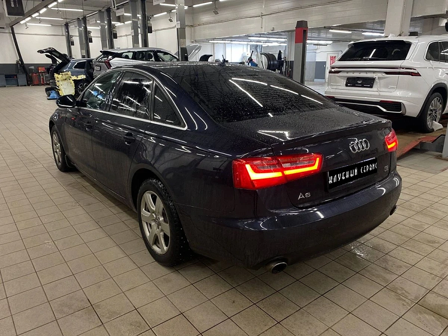 Audi A6, 2013г., полный привод, робот