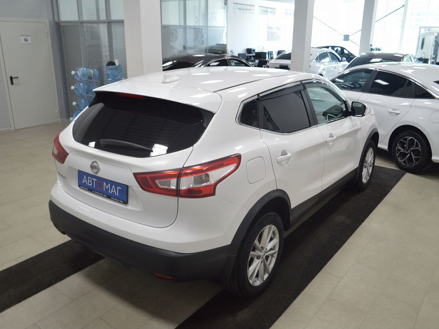 Nissan Qashqai, 2017г., передний привод, механика