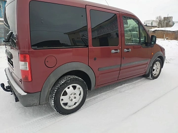 Ford Tourneo Connect, 2004г, передний привод, механика