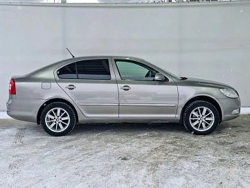 Skoda Octavia, 2012г, передний привод, автомат