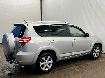 Toyota RAV4, 2010г, полный привод, автомат
