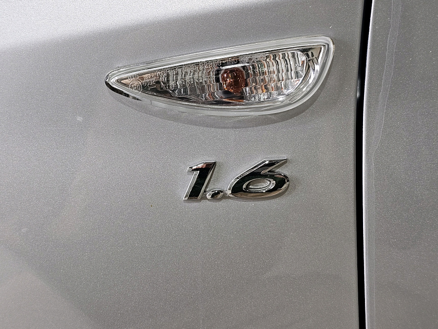 Hyundai Solaris, 2011г., передний привод, механика