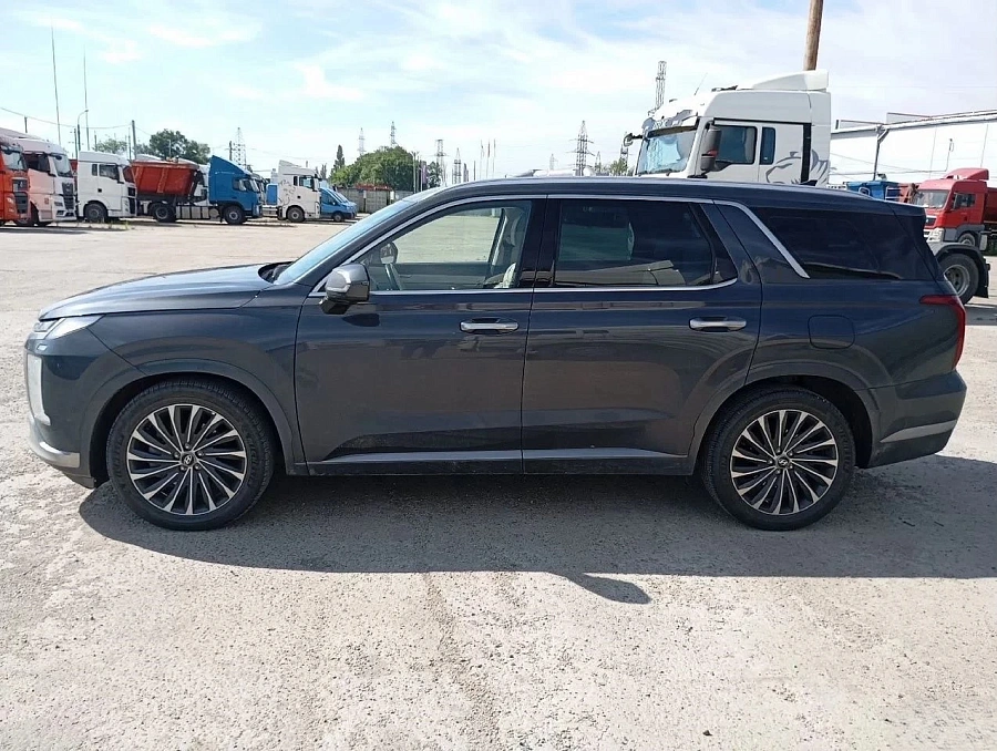 Hyundai Palisade, 2023г., полный привод, автомат