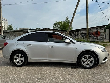 Chevrolet Cruze, 2012г, передний привод, механика