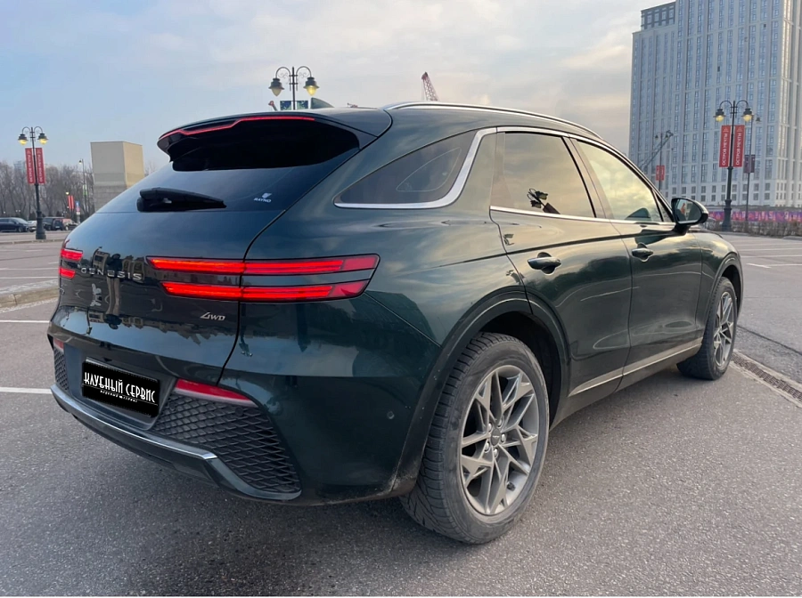 Genesis GV70, 2021г., полный привод, автомат