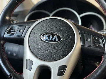 Kia Venga, 2016г, передний привод, автомат