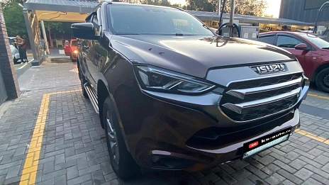 Isuzu MU-X, 2021г., полный привод, автомат